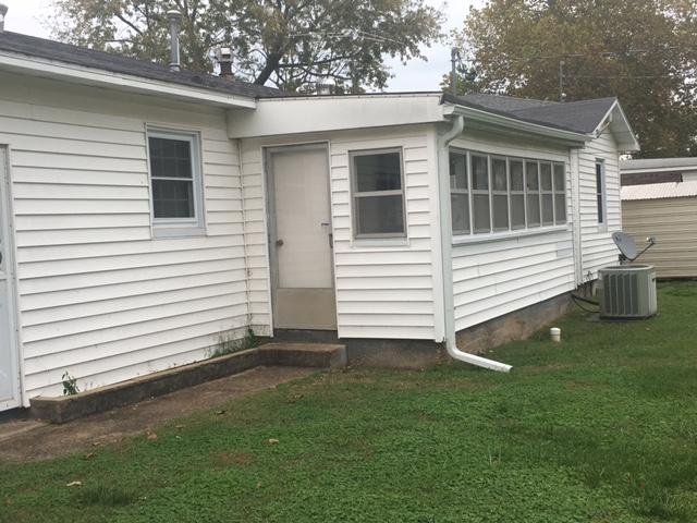 1010 8th Street, West Plains, MO 65775
