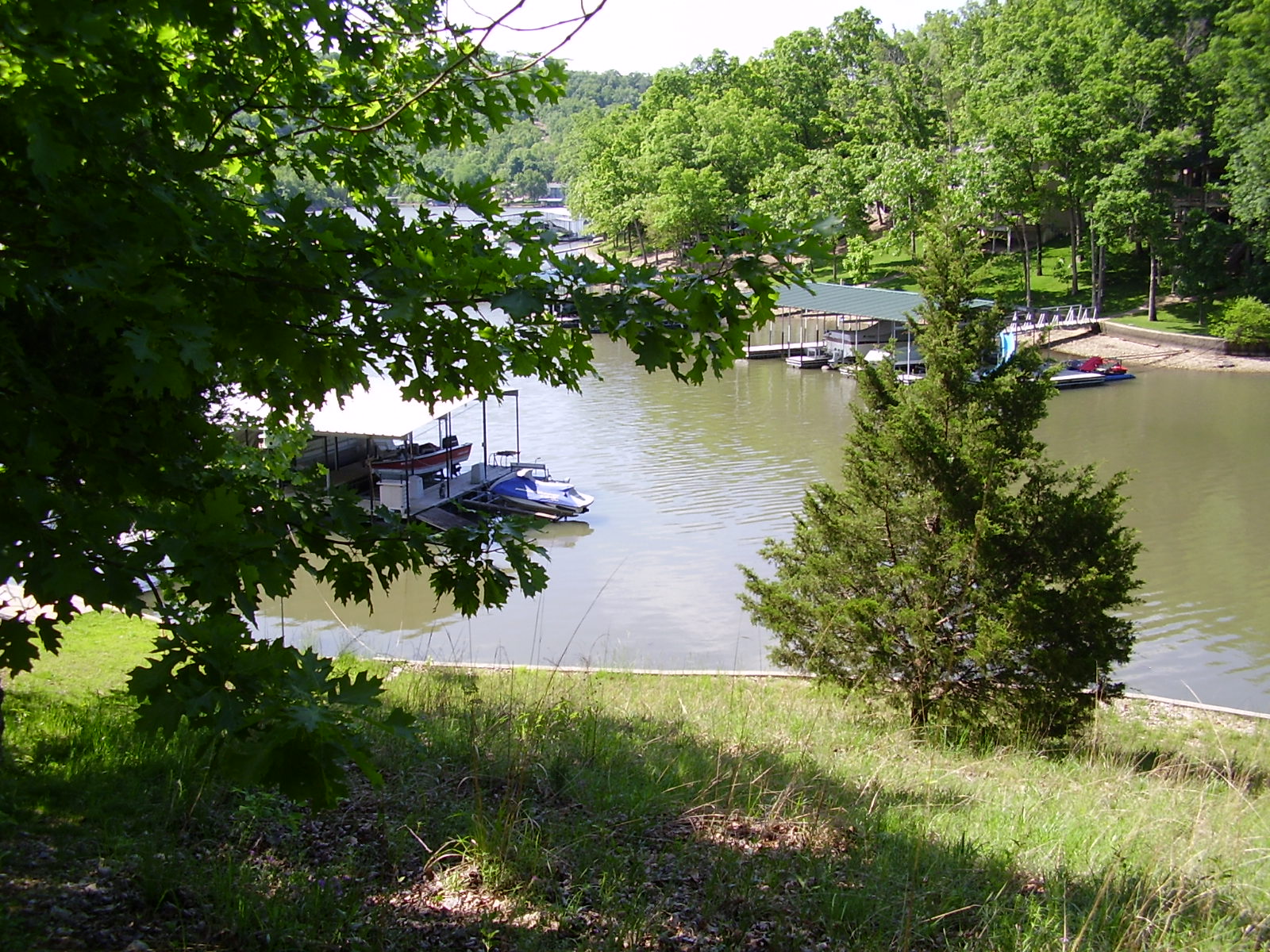 1942 Alcorn Hollow, Roach, MO 65787