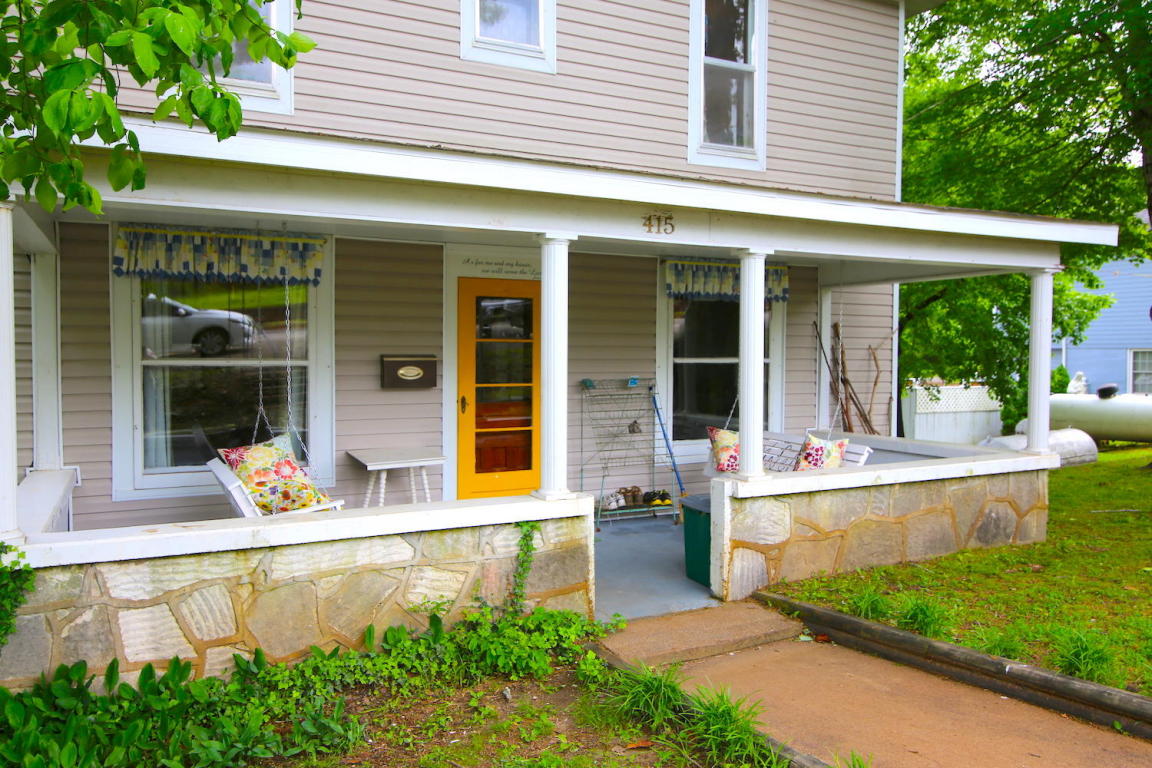 415 Chestnut Street, Thayer, MO 65791