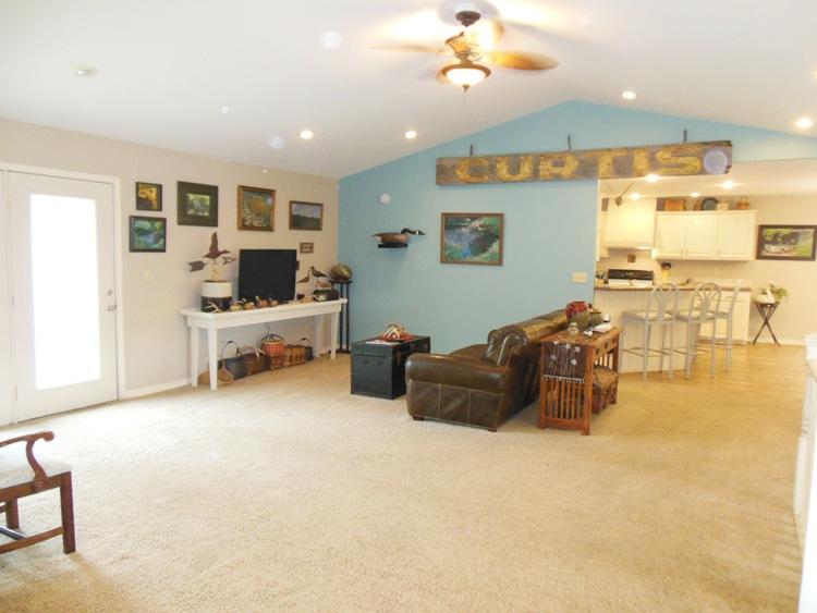 1015 Summit Street, Willow Springs, MO 65793