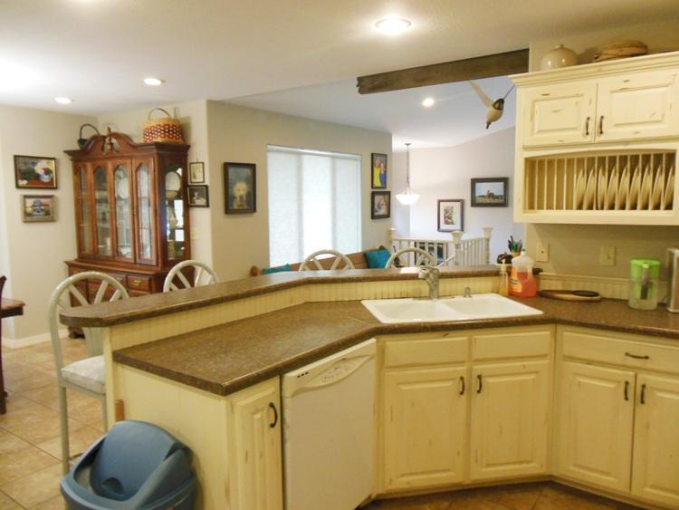 1015 Summit Street, Willow Springs, MO 65793