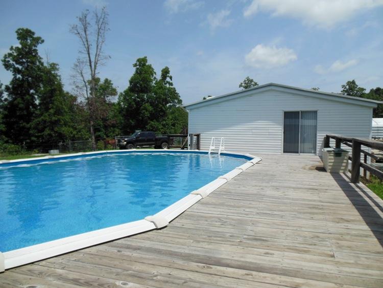1368 County Road 1990, Willow Springs, MO 65793