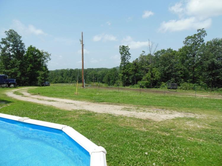 1368 County Road 1990, Willow Springs, MO 65793
