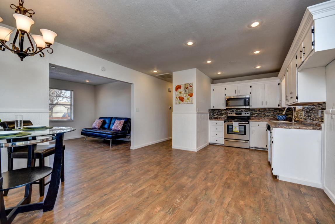 1145 North Drury Avenue, Springfield, MO 65802