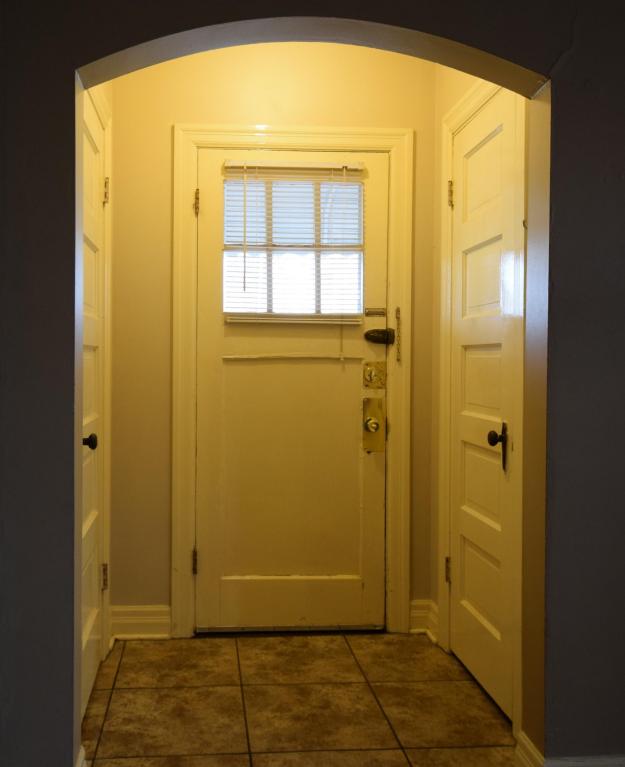 716 South Kentwood Avenue, Springfield, MO 65802