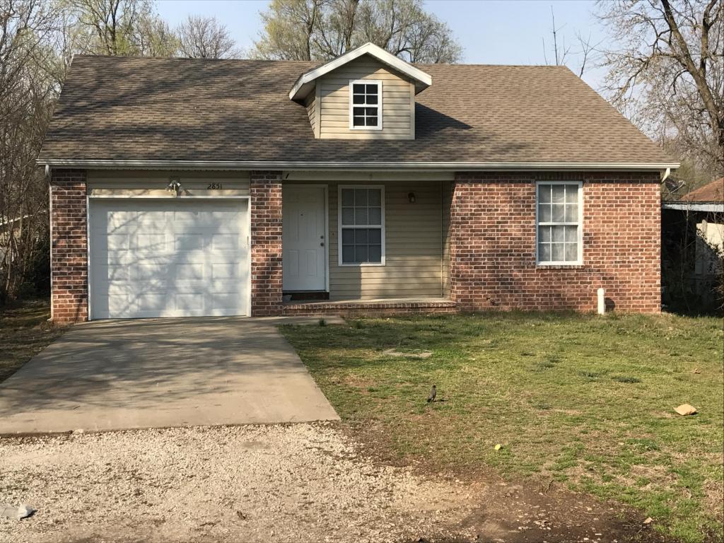 2851 West Elm Street, Springfield, MO 65802