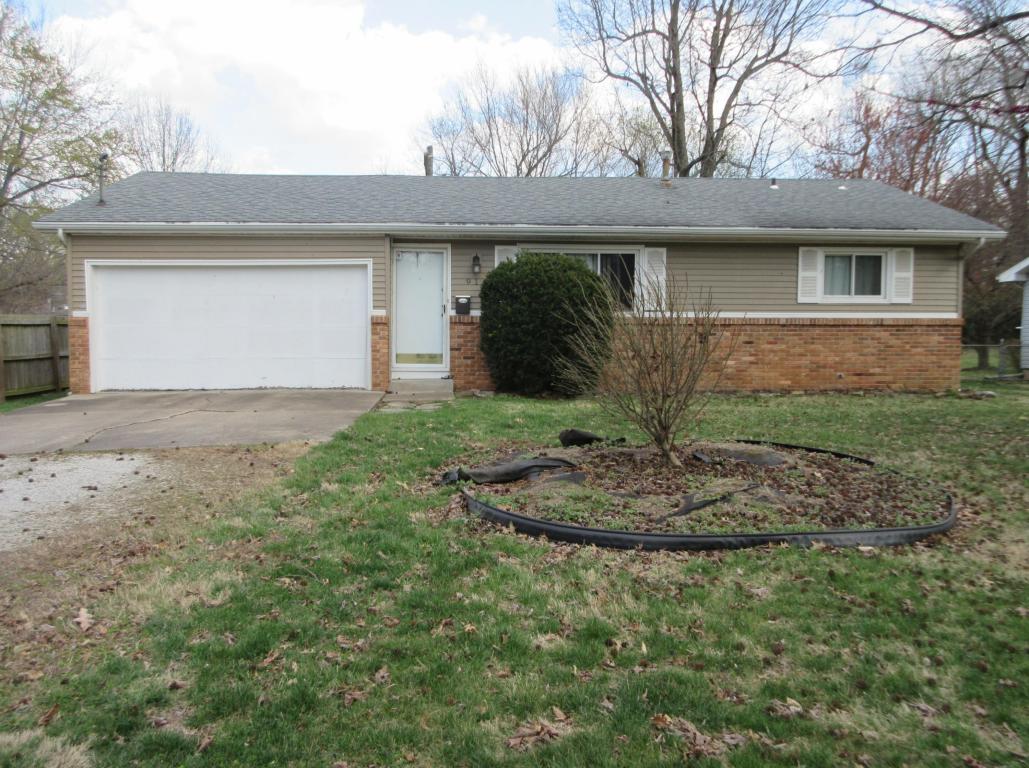 916 S Prince Lane, Springfield, MO 65802