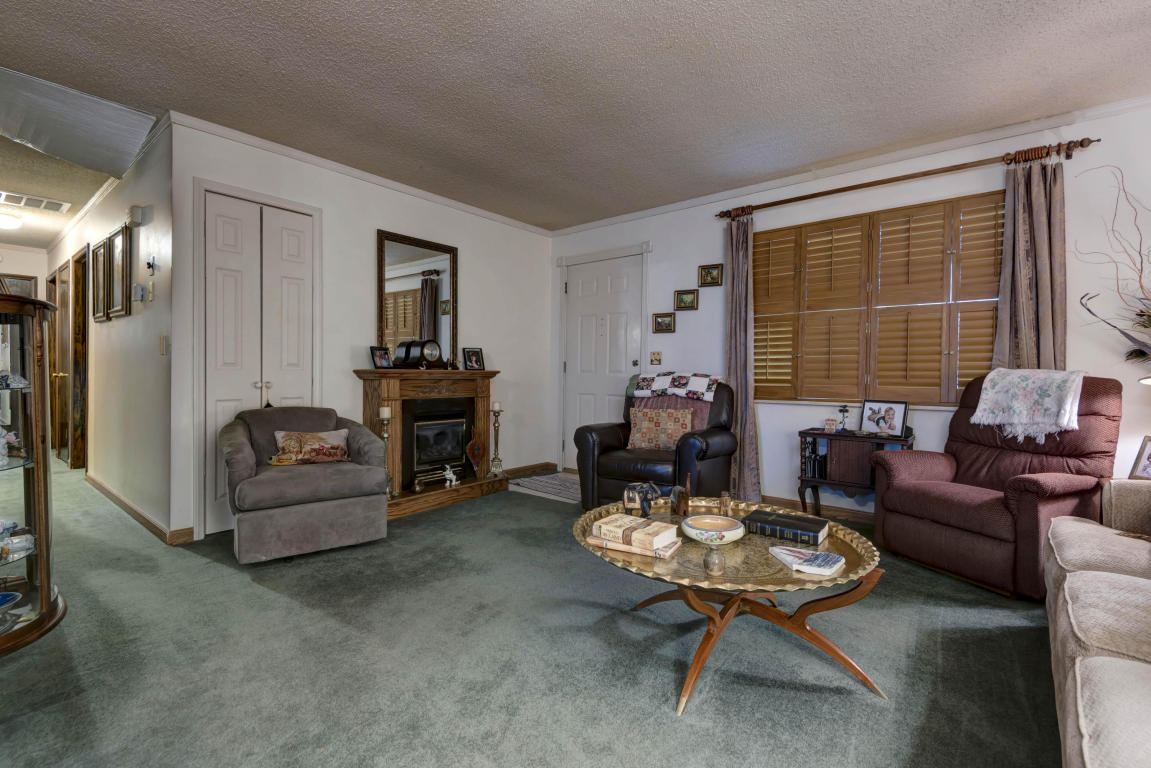629 N Burton Avenue, Springfield, MO 65802