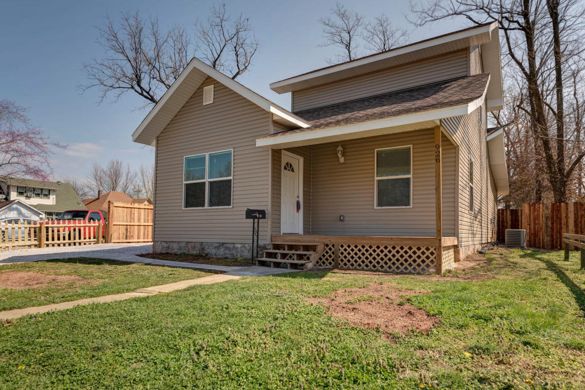 926 North Missouri Avenue, Springfield, MO 65802