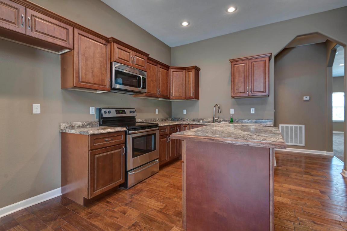 926 North Missouri Avenue, Springfield, MO 65802