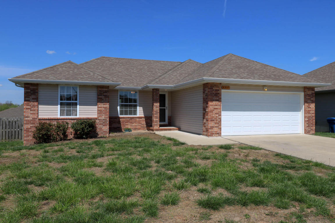 4317 West La Casa Street, Springfield, MO 65802