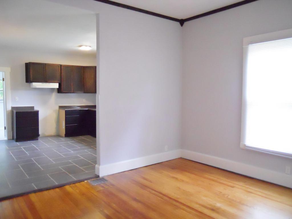 1328 North Concord Avenue, Springfield, MO 65802