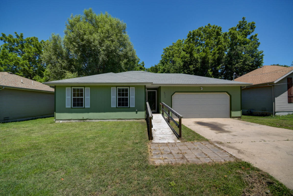 3203 West Lynn Street, Springfield, MO 65802