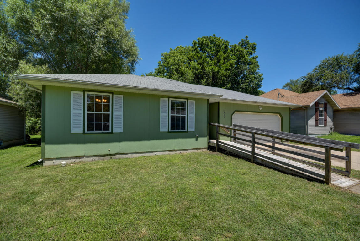 3203 West Lynn Street, Springfield, MO 65802