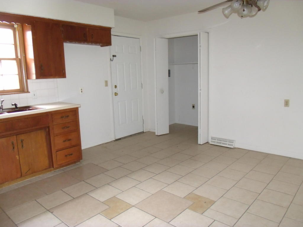 608 North Patterson Avenue, Springfield, MO 65802