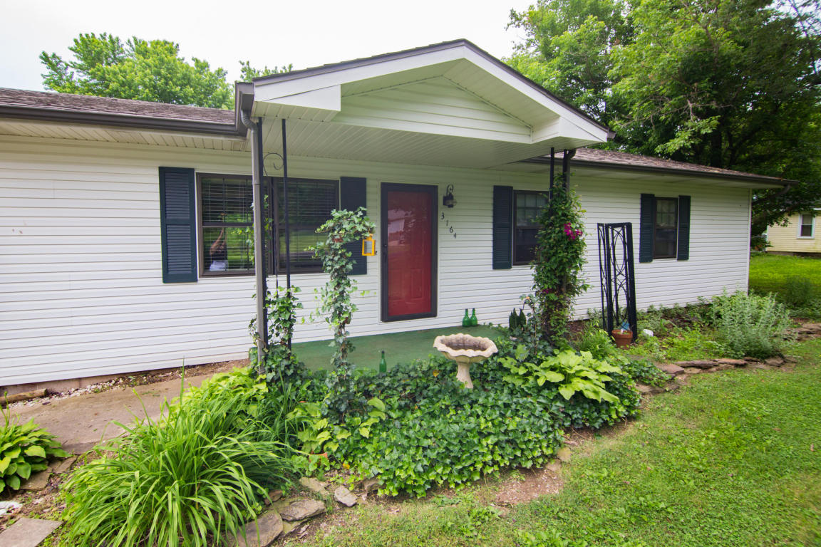 3164 West Lombard Street, Springfield, MO 65802