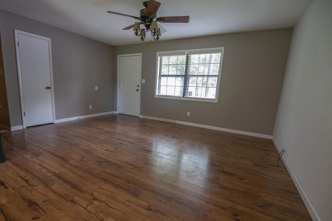 3164 West Lombard Street, Springfield, MO 65802