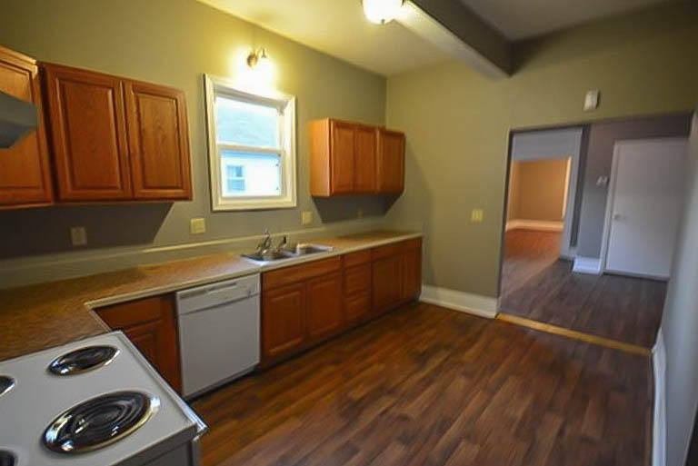808 West Calhoun Street, Springfield, MO 65802