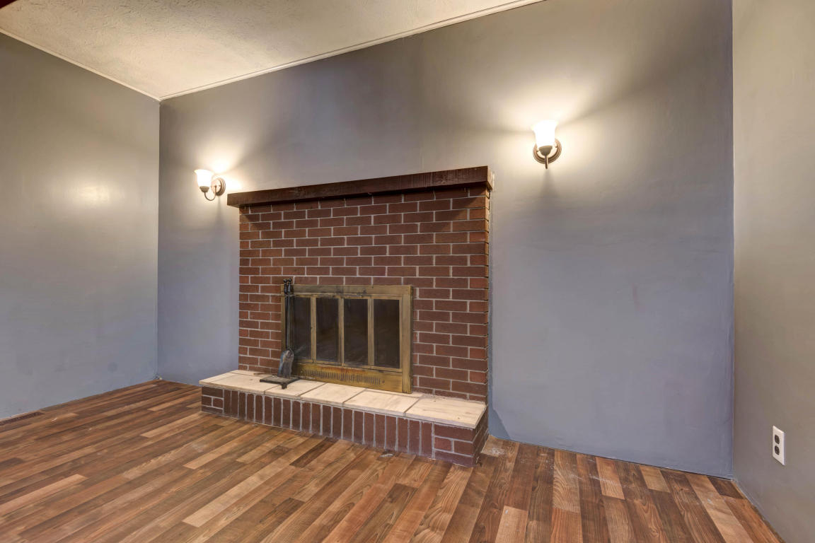 2168 East Monroe Terrace, Springfield, MO 65802