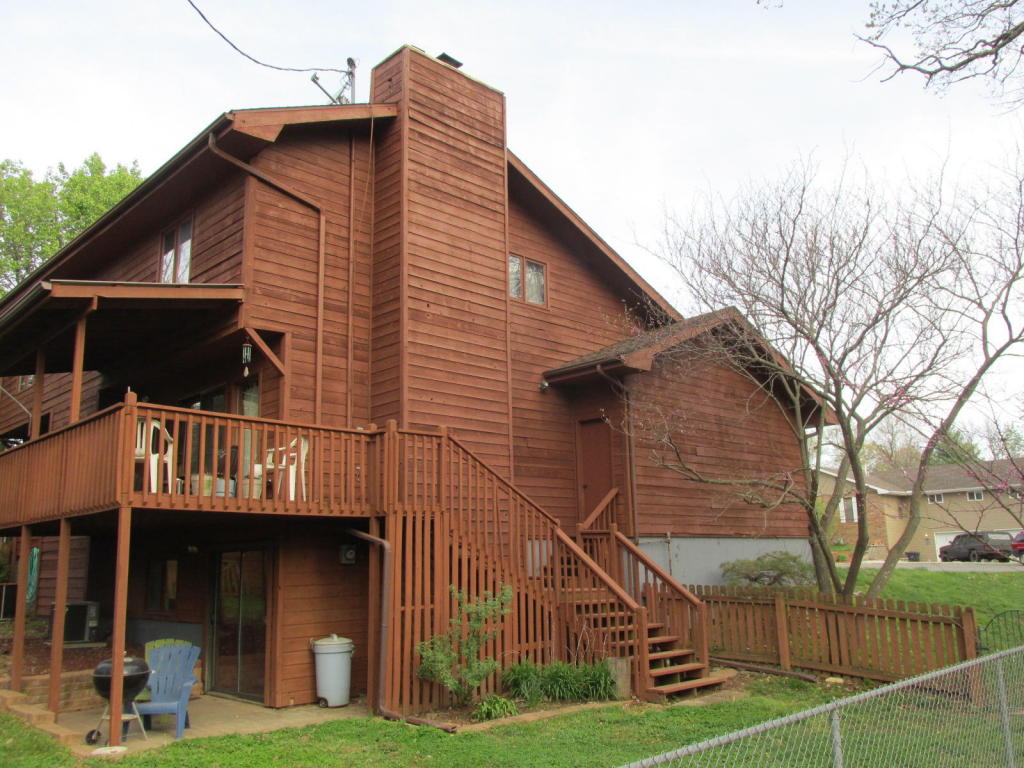 3990 West Woodshill Court, Springfield, MO 65802