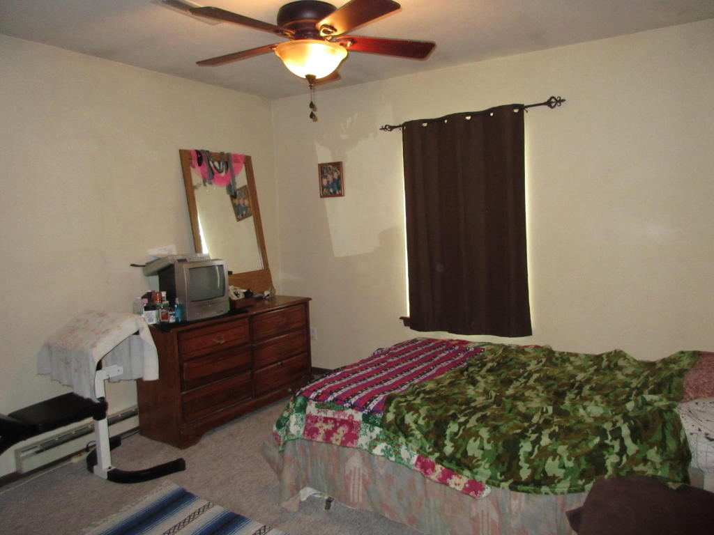 1704 N Engel Avenue, Springfield, MO 65803