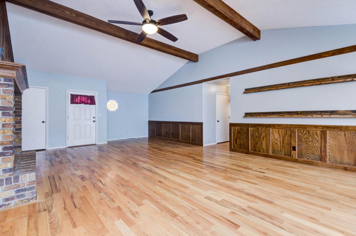 3734 North Fremont Avenue, Springfield, MO 65803