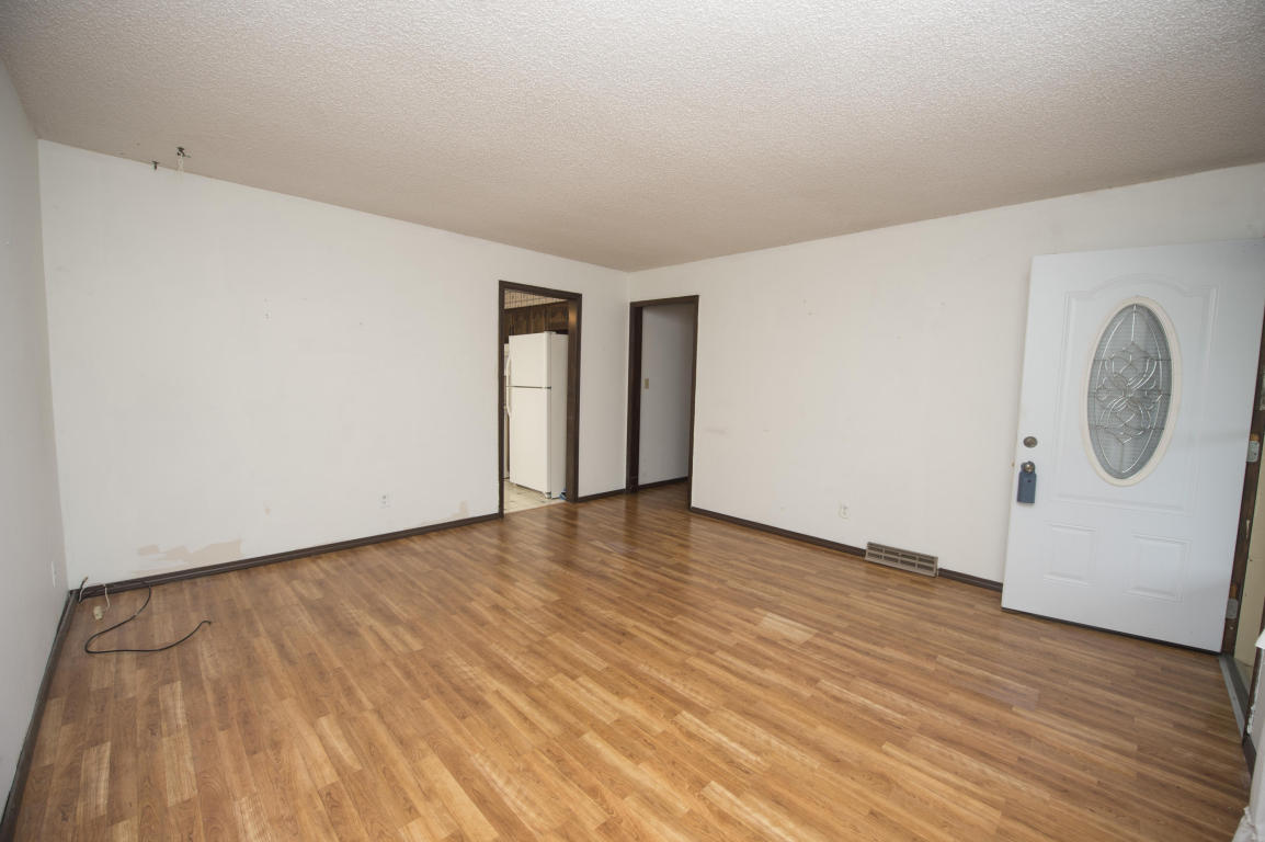 2803 North Campbell Avenue, Springfield, MO 65803