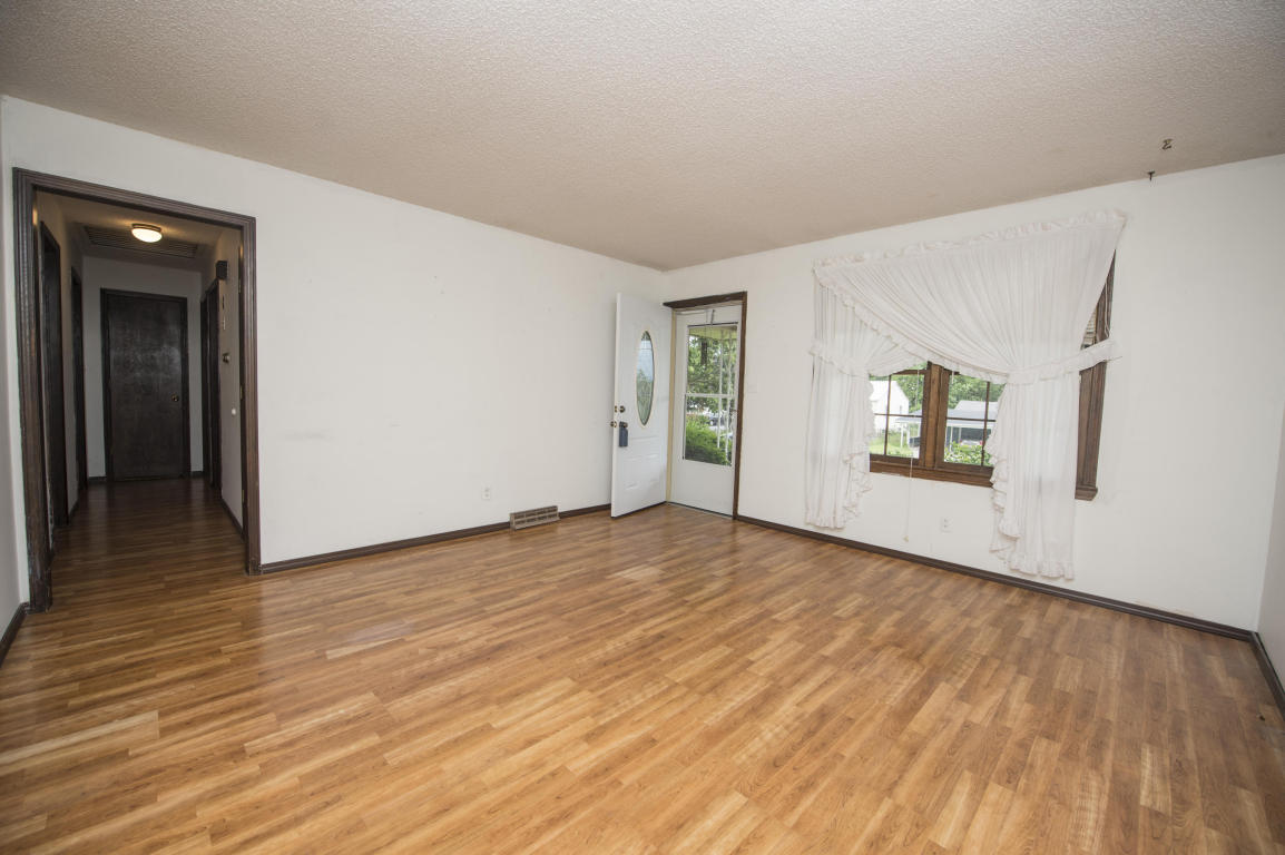 2803 North Campbell Avenue, Springfield, MO 65803