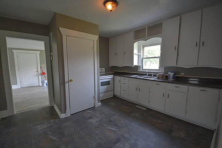 2012 West Webster, Springfield, MO 65803