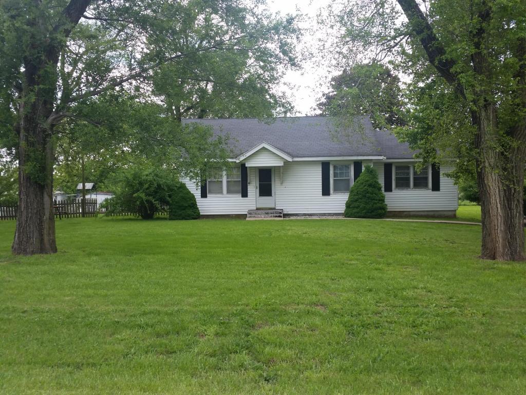 3669 N Farm Rd 103, Springfield, MO 65803