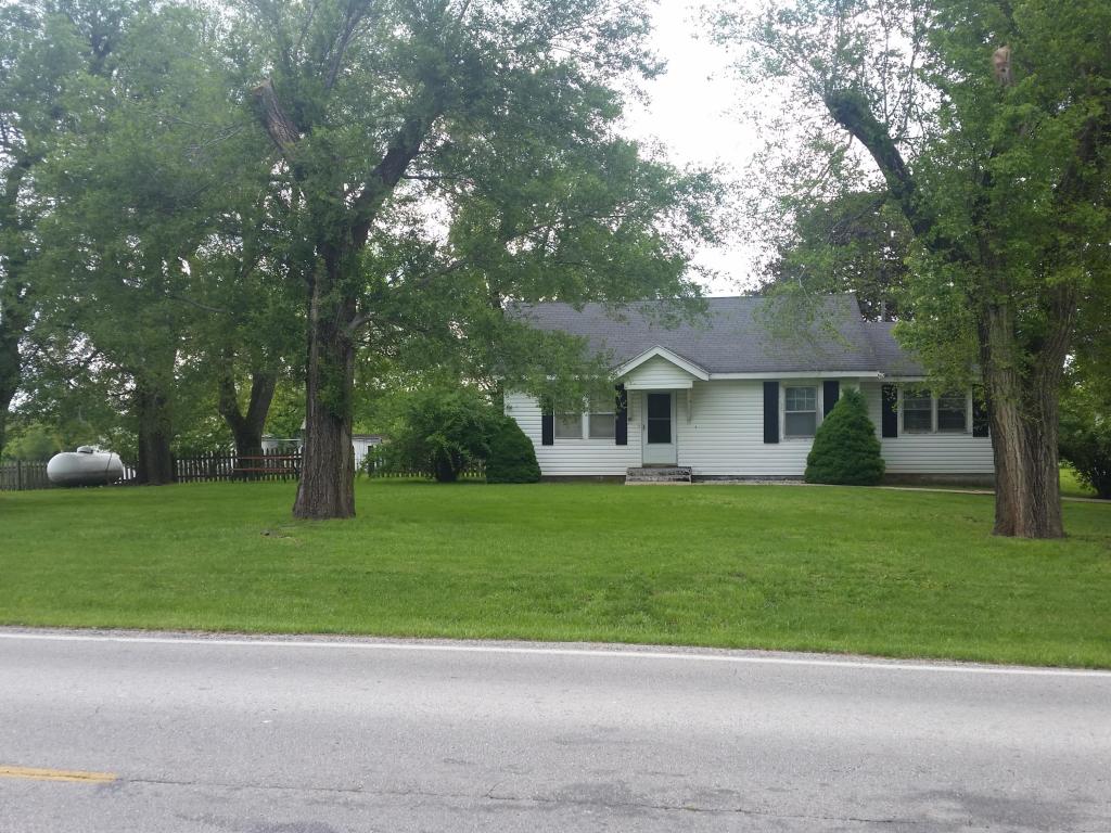 3669 N Farm Rd 103, Springfield, MO 65803
