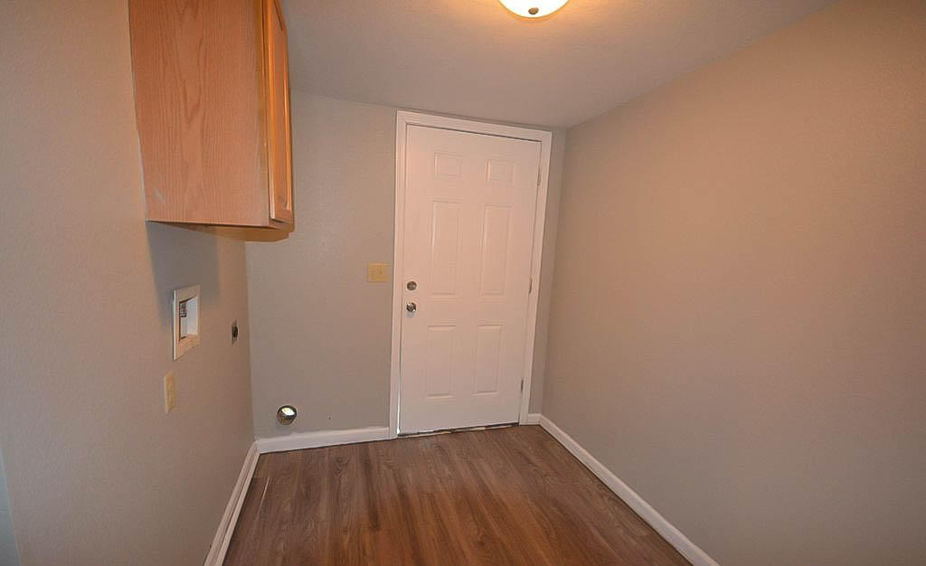 2037 North Jefferson Avenue, Springfield, MO 65803