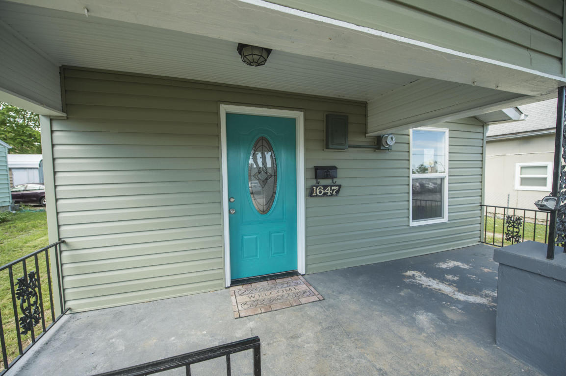 1647 East Atlantic Street, Springfield, MO 65803