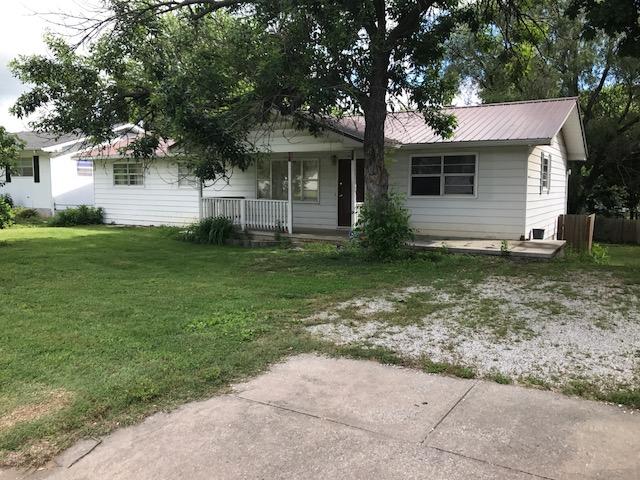 841 East Hill Street, Springfield, MO 65803
