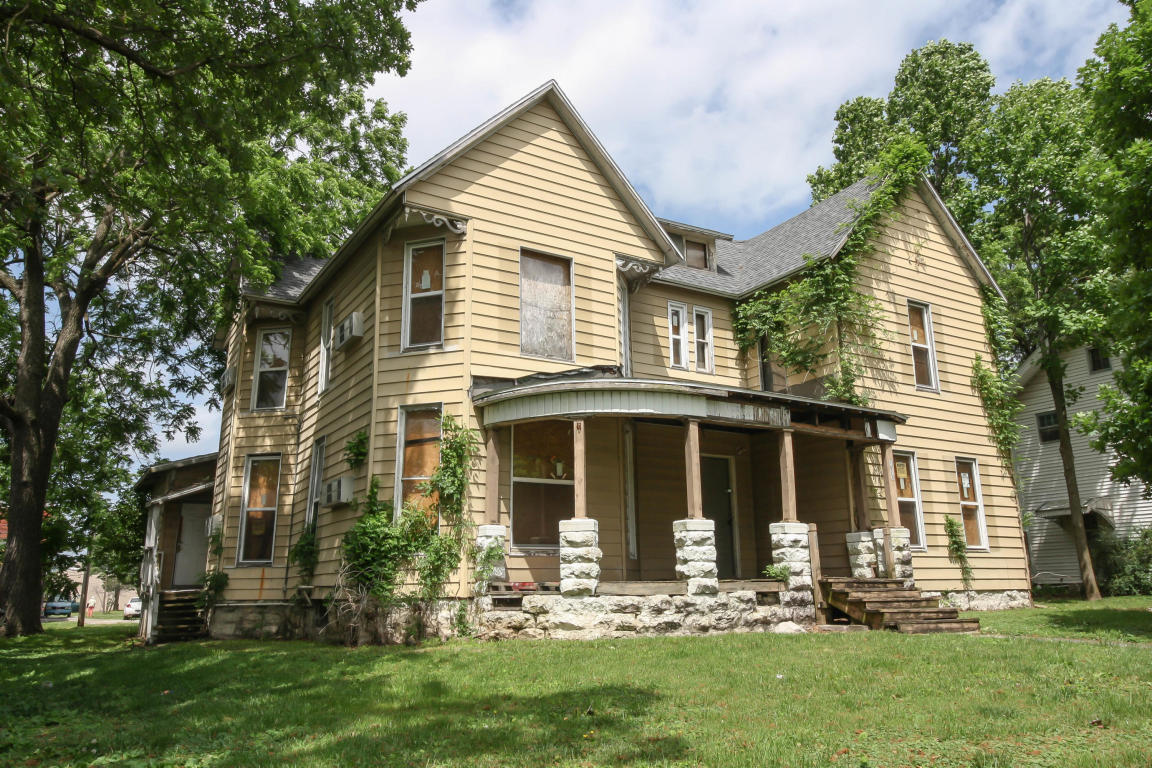1623 North Jefferson Avenue, Springfield, MO 65803