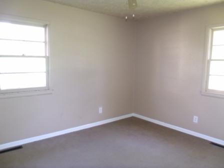 2021 North Pierce Avenue, Springfield, MO 65803