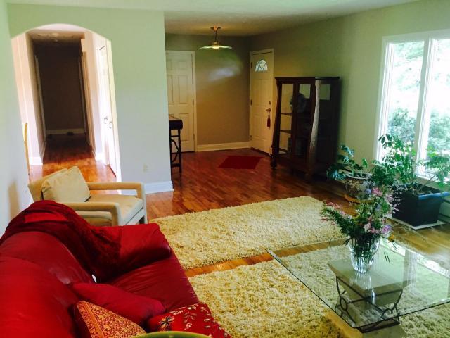 5714 North State Highway H, Springfield, MO 65803
