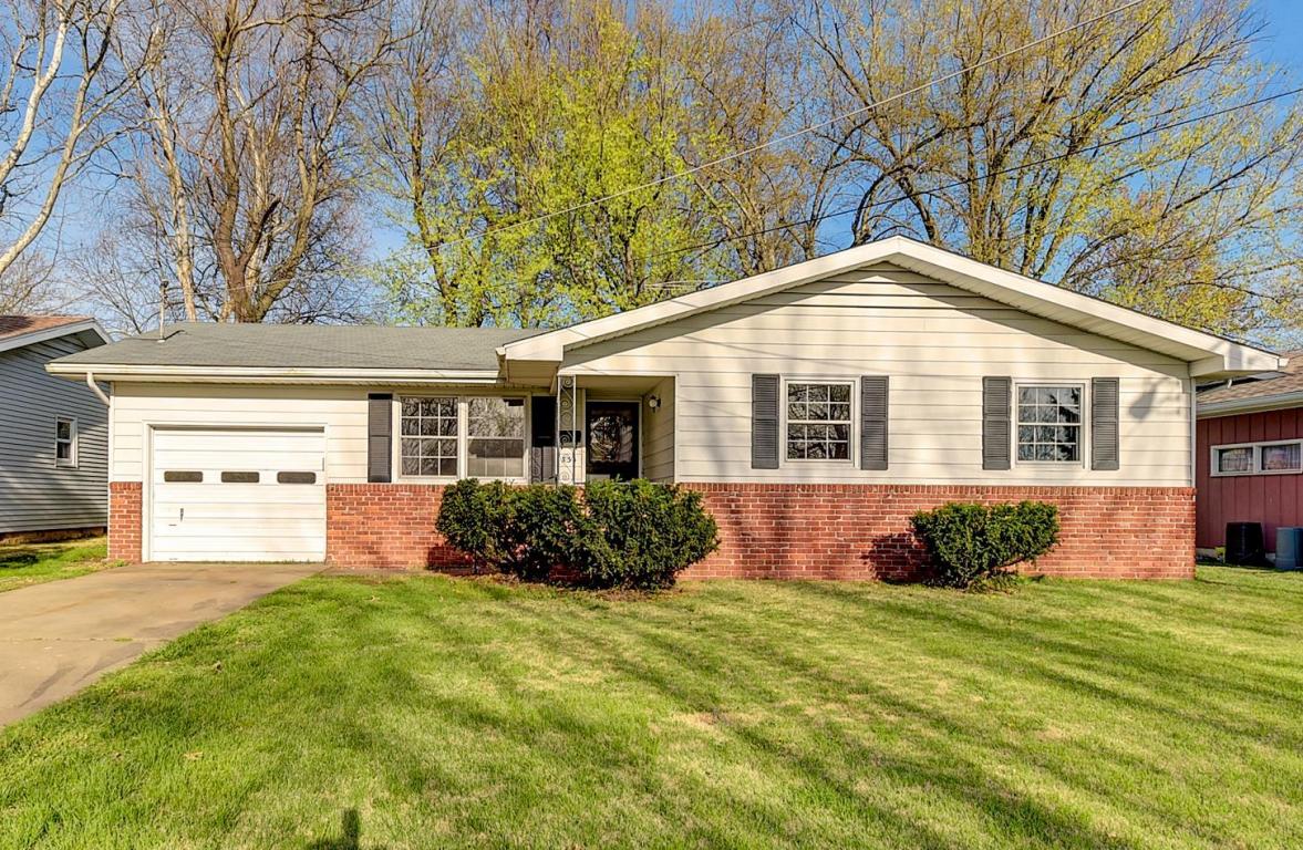 1334 South Ventura Avenue, Springfield, MO 65804