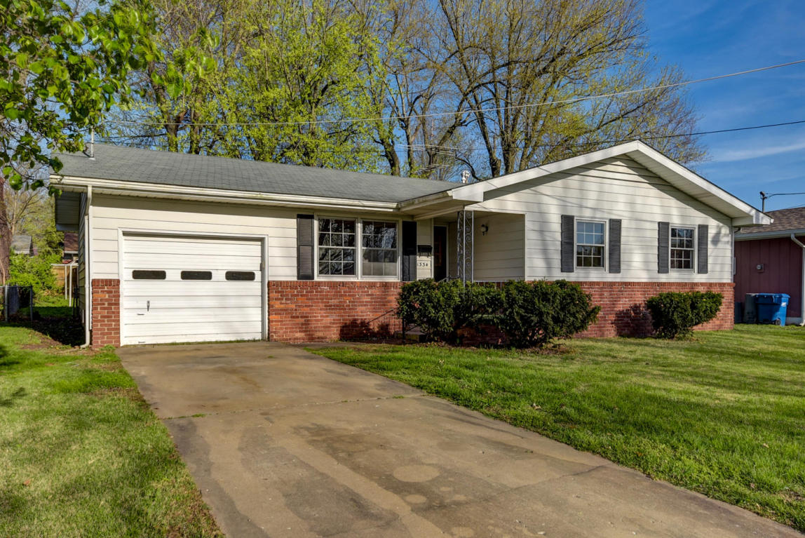 1334 South Ventura Avenue, Springfield, MO 65804
