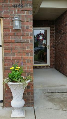 1143 South Elmwood Avenue, Springfield, MO 65804