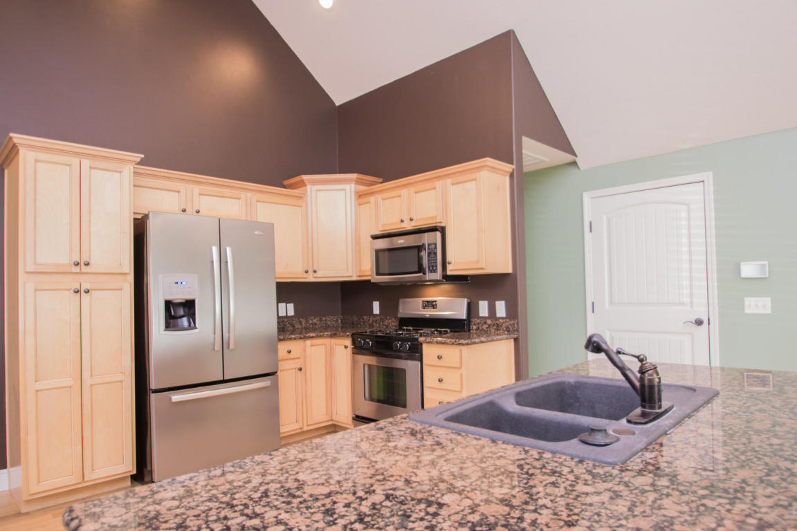 1167 South Maple Grove Avenue, Springfield, MO 65804