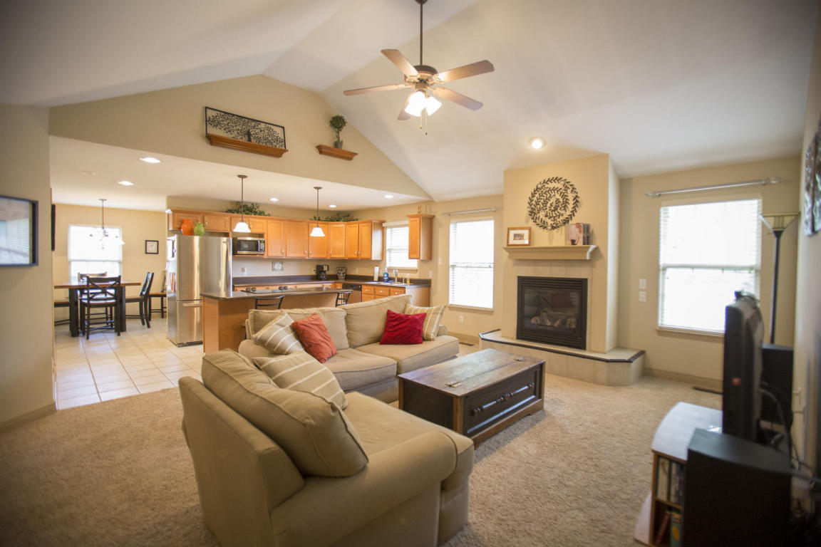 1160 South Marlan Avenue, Springfield, MO 65804