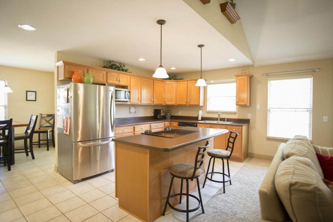 1160 South Marlan Avenue, Springfield, MO 65804