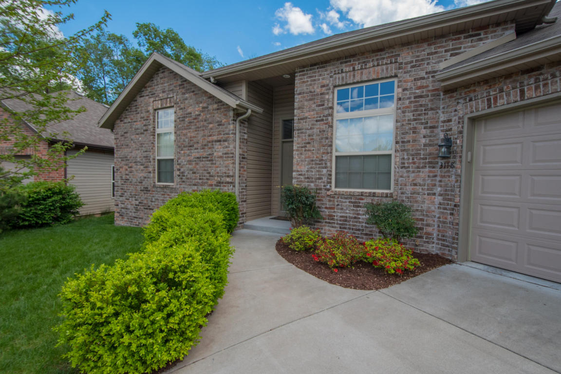 3118 East Huron Street, Springfield, MO 65804