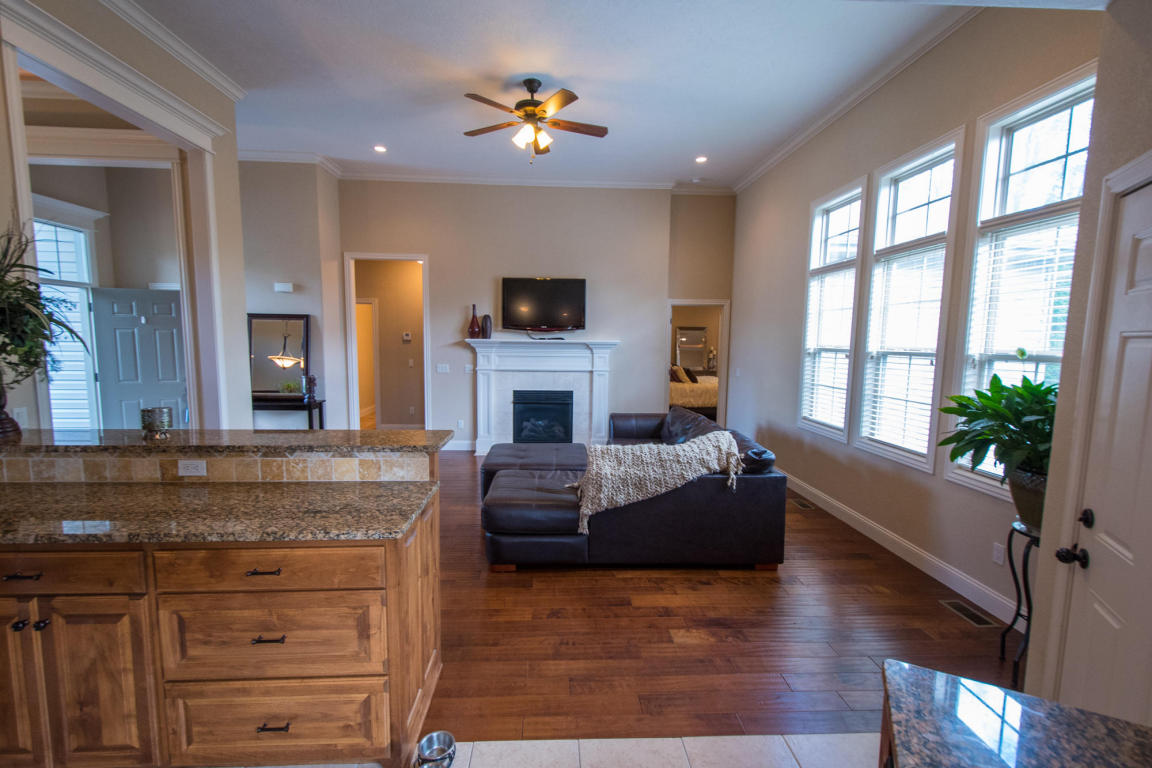 3118 East Huron Street, Springfield, MO 65804
