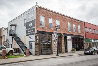 438 West Mcdaniel Street, Springfield, MO 65806
