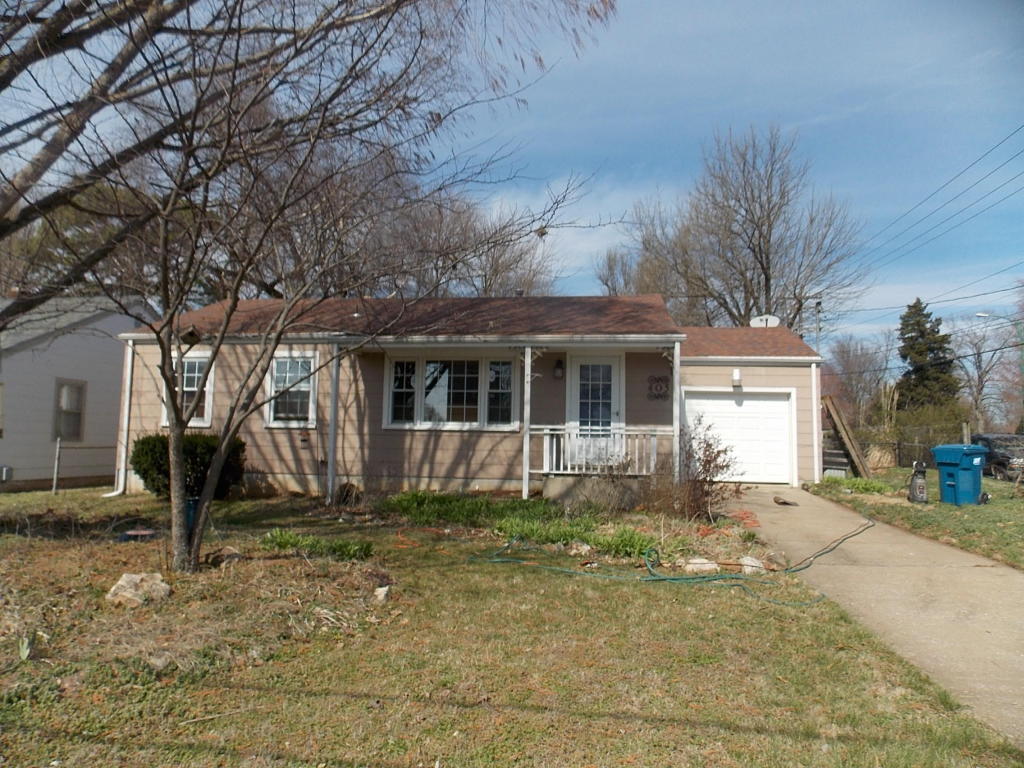 405 West Catalpa Street, Springfield, MO 65807