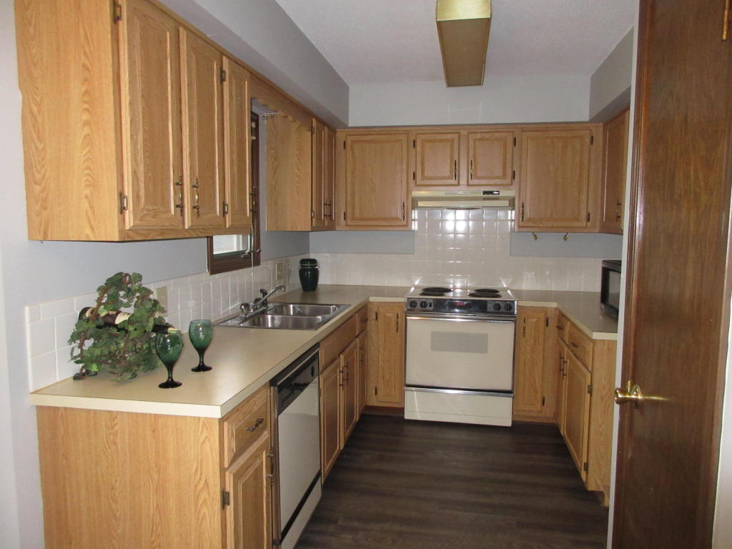 2928 S Galahad Court, Springfield, MO 65807