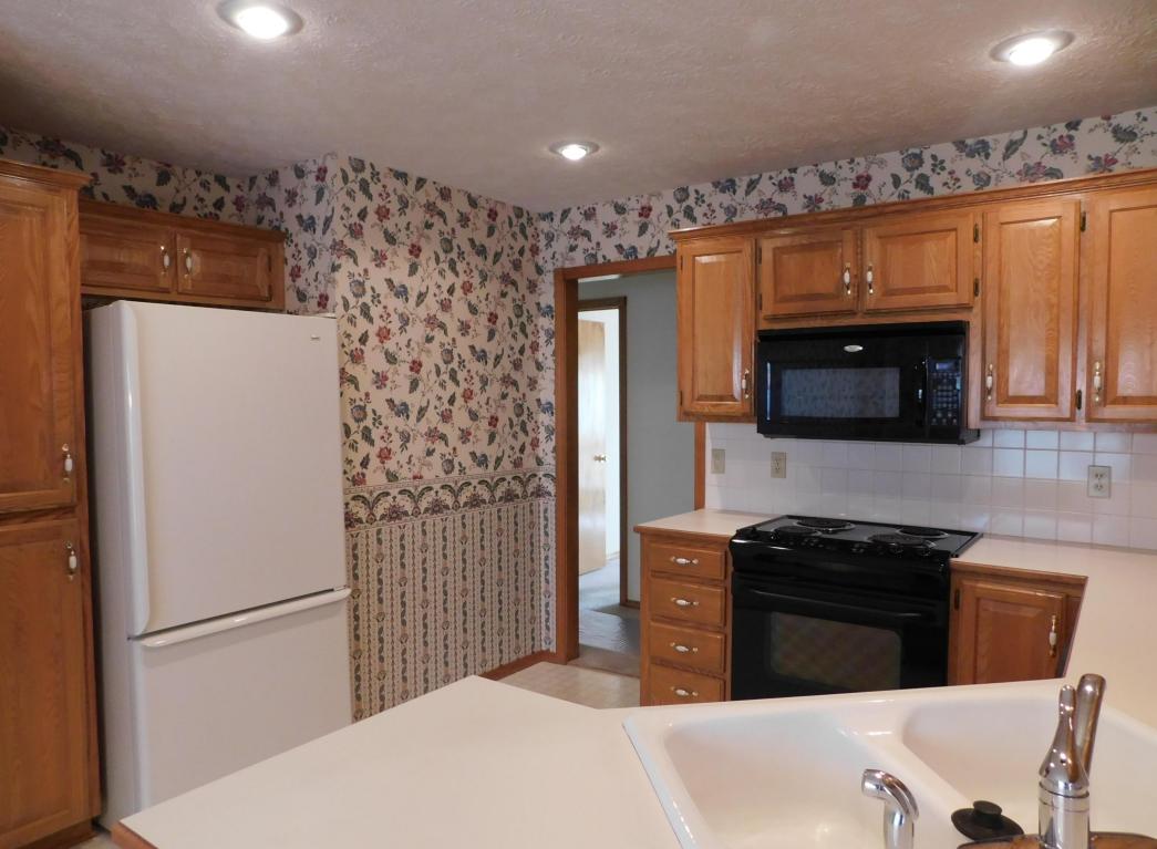2295 West Rockwood Street, Springfield, MO 65807