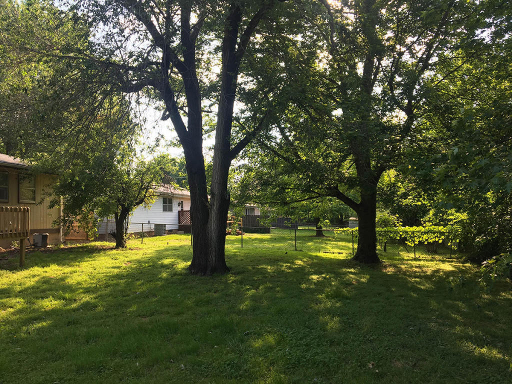 3153 West Farm Rd 168, Springfield, MO 65807